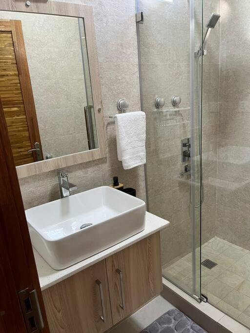 Pearl Gate Residence Apt No 3 Flic en Flac Экстерьер фото